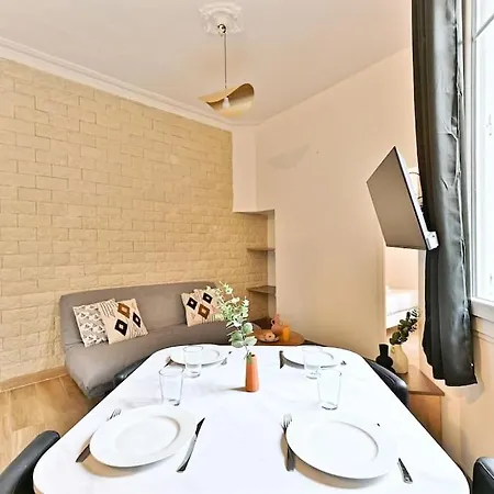 2 Pyrenees Alexandre Dumas Apartment Paris